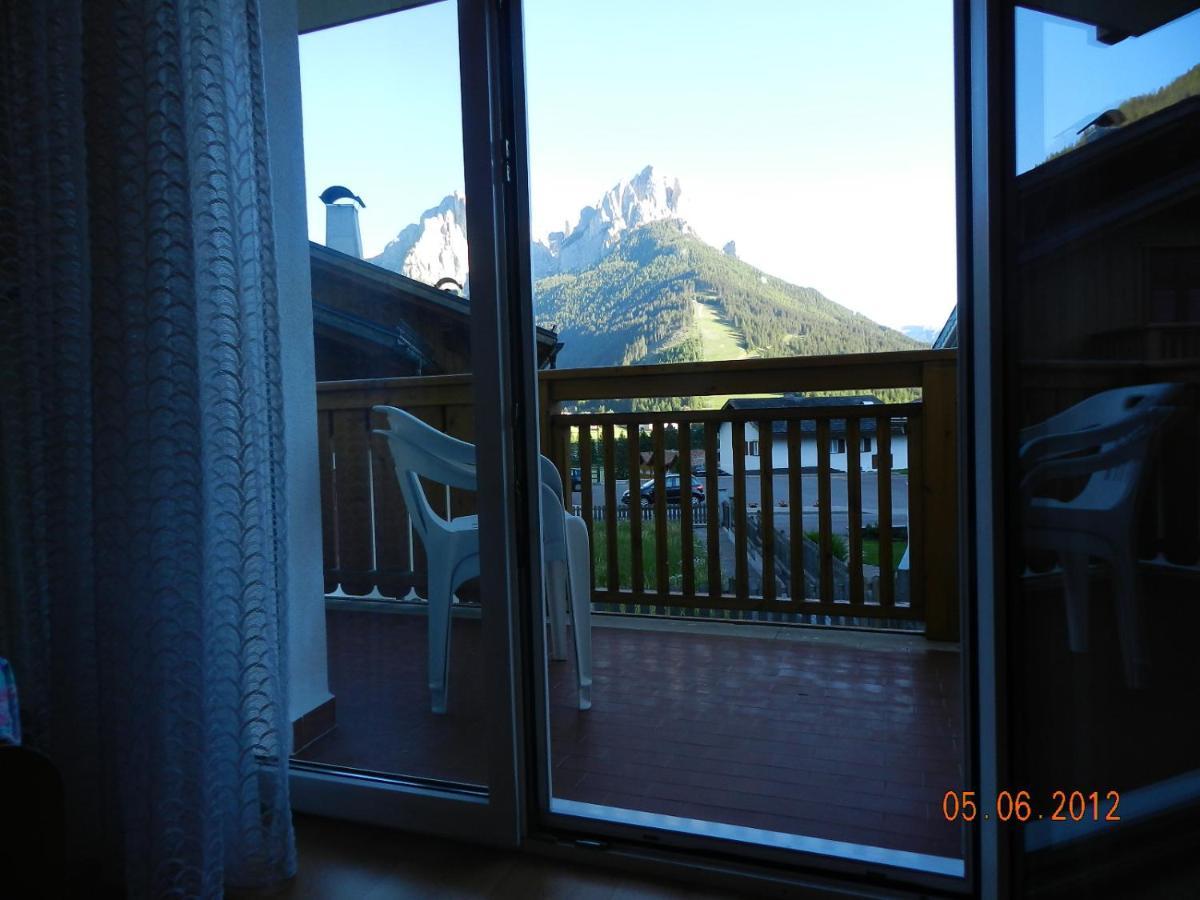 Casa Brugnara Lejlighed Pozza di Fassa Eksteriør billede